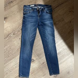 Kit from the Kloth skinny jeans